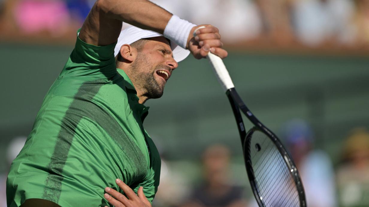 Es will nicht laufen: Djokovic scheitert auch bei Klassiker früh Es will nicht laufen: Djokovic scheitert auch bei Klassiker früh