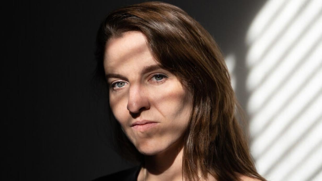 Helene Hegemann: Um sich schlagen in einer wirr-wüsten Zeit Helene Hegemann: Um sich schlagen in einer wirr-wüsten Zeit