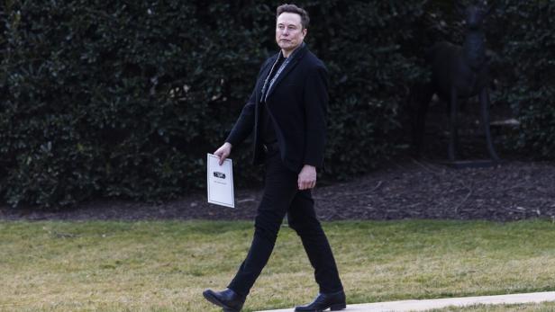 Trump dementiert Streit: Rubio und Musk verstehen sich “fabelhaft” Trump dementiert Streit: Rubio und Musk verstehen sich “fabelhaft”