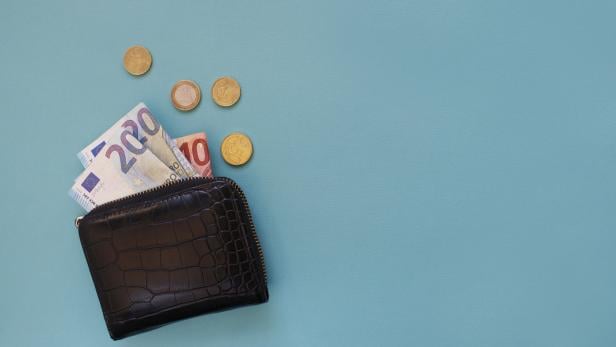 50.000 Euro für Asyl-Familie? Wien sieht “Manipulation” von ÖVP-Ministerium 50.000 Euro für Asyl-Familie? Wien sieht “Manipulation” von ÖVP-Ministerium
