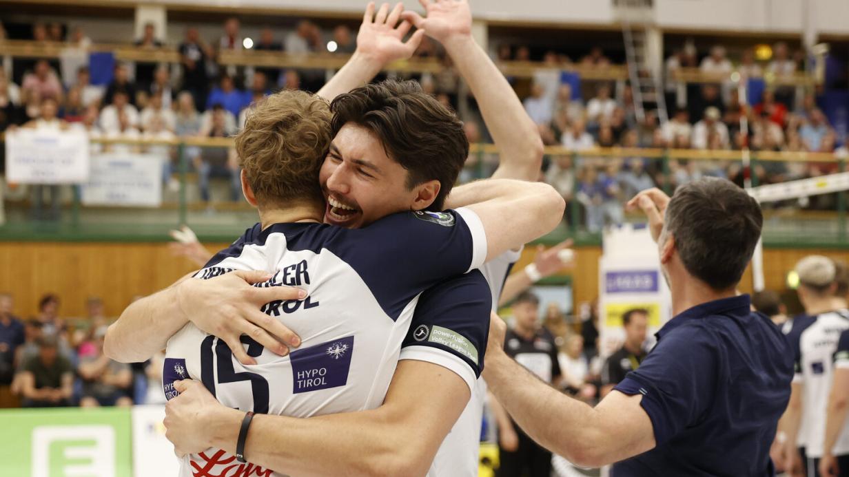 Meistertitel zum Abschied für die Volleyballer von Hypo Tirol Meistertitel zum Abschied für die Volleyballer von Hypo Tirol