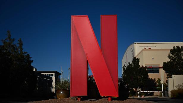 Überraschend: Netflix legt im Umsatz und Gewinn zu