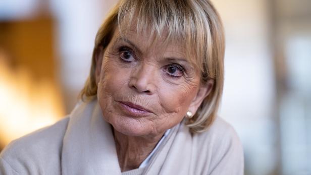 Uschi Glas: So sehr litt sie unter der “Würschtl-Affäre” Uschi Glas: So sehr litt sie unter der “Würschtl-Affäre”