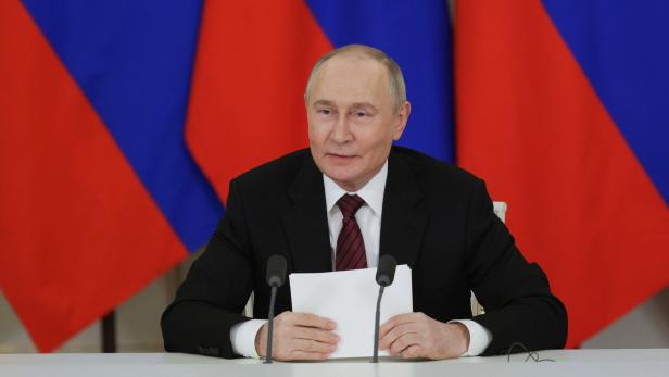 So kam es zu Putins Verhandlungsangebot an Selenskij So kam es zu Putins Verhandlungsangebot an Selenskij